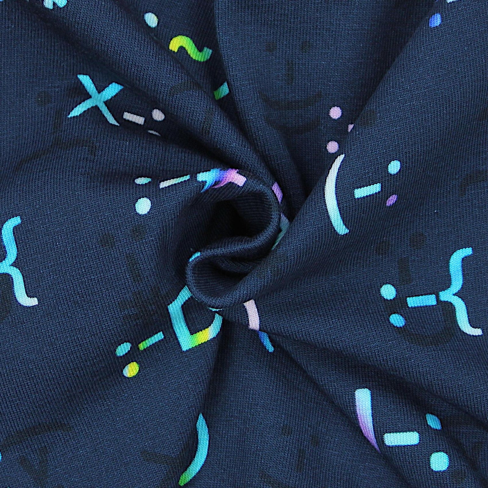 332-Beanie & Schlauchschal Set-Bild5